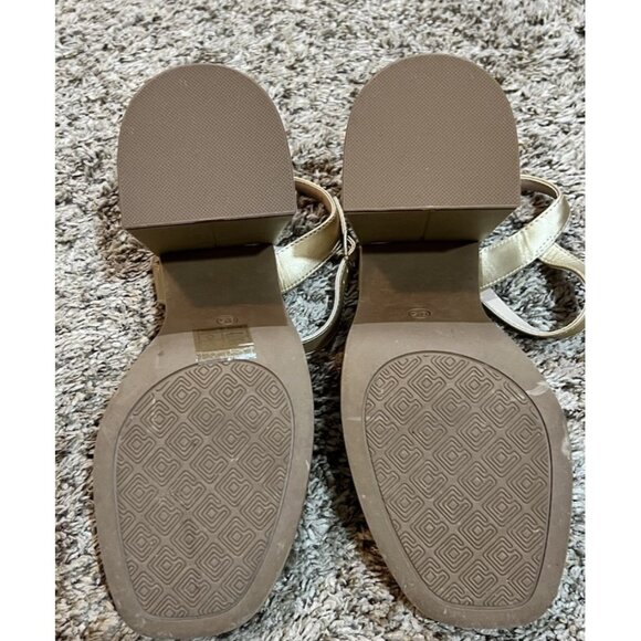 DREAM PAIRS Women’s Chunky Block High Heels Ankle Strap ~ Gold ~ Size 8.5 - Picture 10 of 10